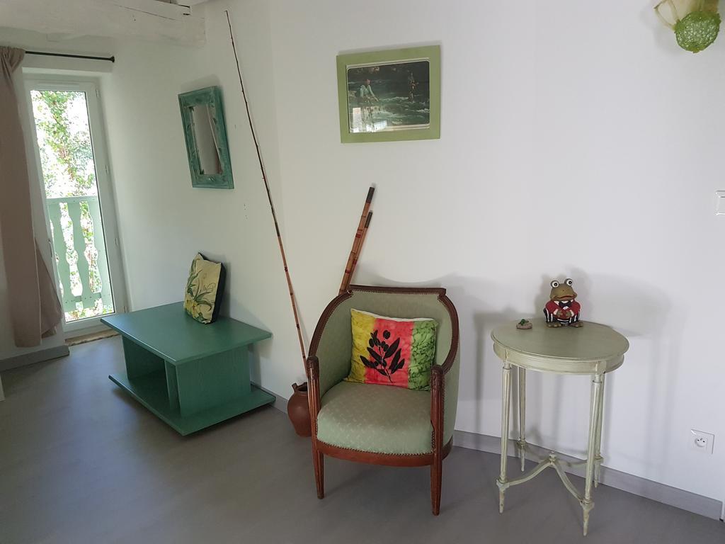 Chambres D'Hotes Au Pere Louis Labastide-du-Vert Екстериор снимка